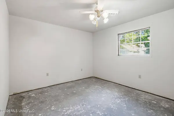 1806 Ridgewood Drive, Columbia, MS 39429