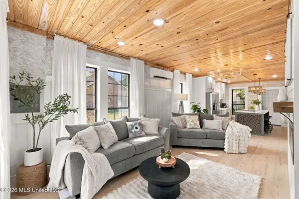 1119 West Avenue, Columbia, MS 39429