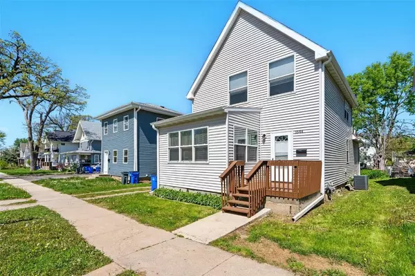 1644 A AVE NE, Cedar Rapids, IA 52402