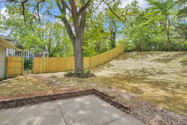 1418 26th ST NW, Cedar Rapids, IA 52405
