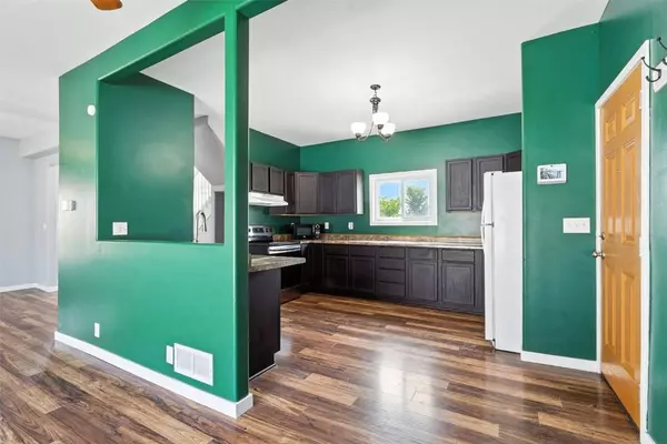 716 Ellis BLVD NW, Cedar Rapids, IA 52405