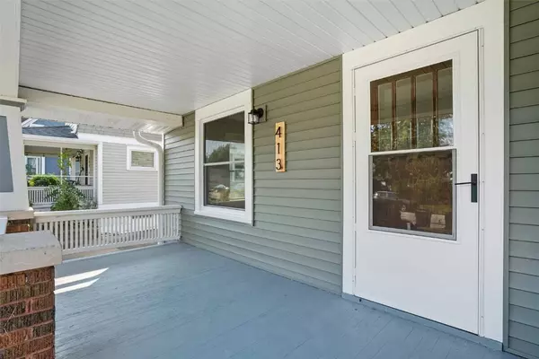 413 34th NE, Cedar Rapids, IA 52402