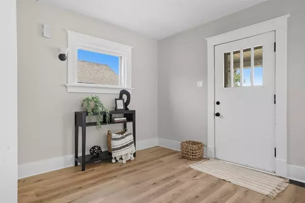 413 34th NE, Cedar Rapids, IA 52402