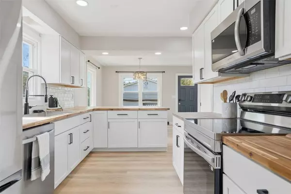 639 32nd ST SE, Cedar Rapids, IA 52403