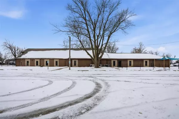 2770 18th AVE, Marion, IA 52302