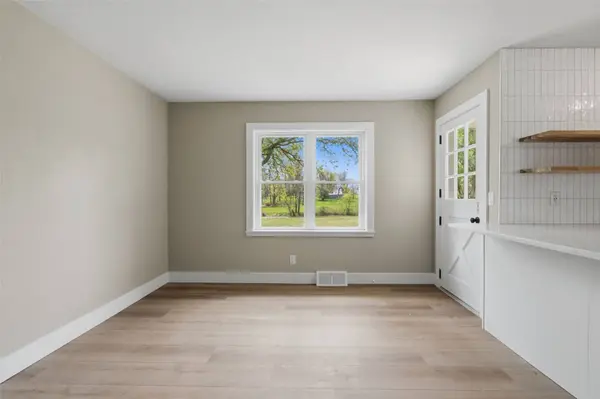 1033 Rolling Glen DR, Marion, IA 52302