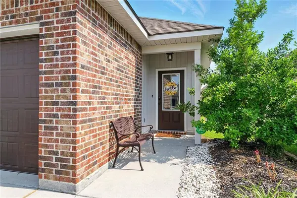 23406 RUGER DR, Denham Springs, LA 70726