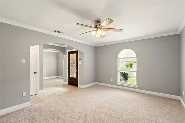 1900 WOODS DR, Metairie, LA 70001