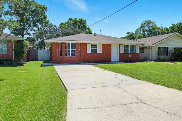 125 MELVYN DR, Belle Chasse, LA 70037