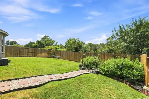 2290 STEERHEAD TRL, New Braunfels, TX 78132