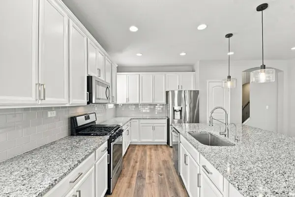 2190 KISKADEE DR, New Braunfels, TX 78132
