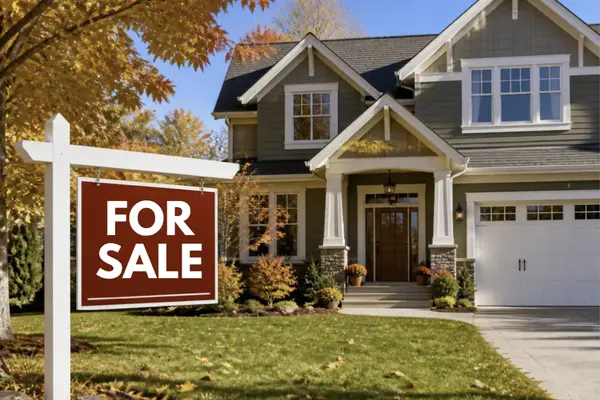 feature image of How to Price Your Home Right in Today's Suffolk Market