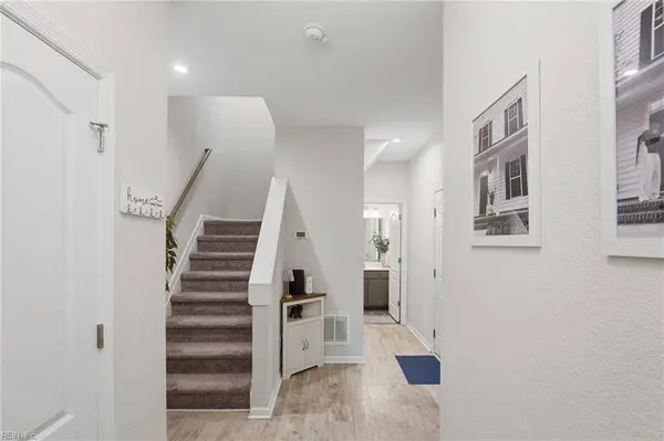 215 Runnel ST, Hampton, VA 23666