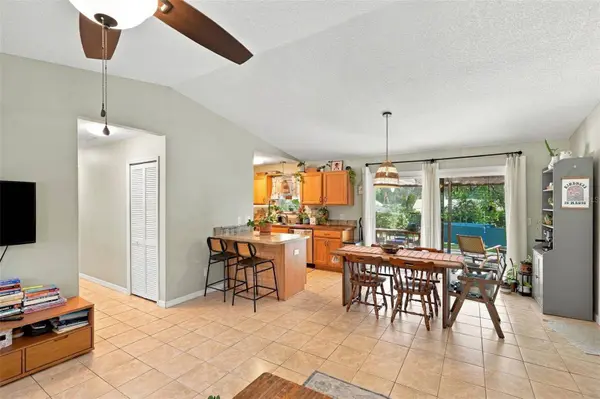 637 PRATT ST, Deland, FL 32720