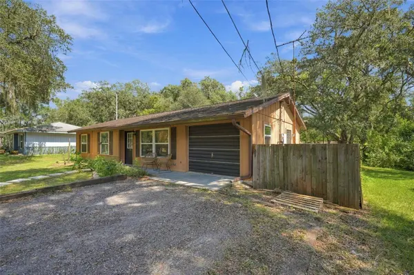 637 PRATT ST, Deland, FL 32720