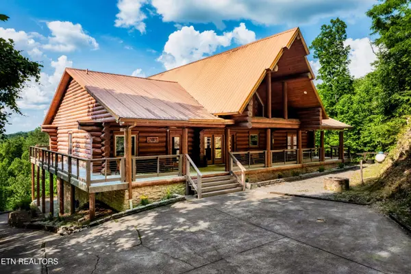 4314 Carolina Cove WAY, Pigeon Forge, TN 37863