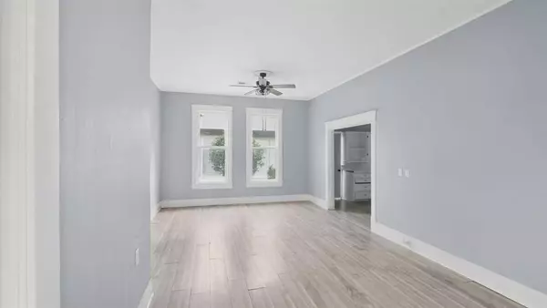 2416 Highland Avenue, Shreveport, LA 71104