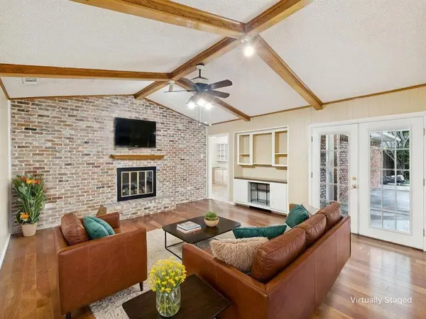 13607 Rolling Hills Lane, Dallas, TX 75240