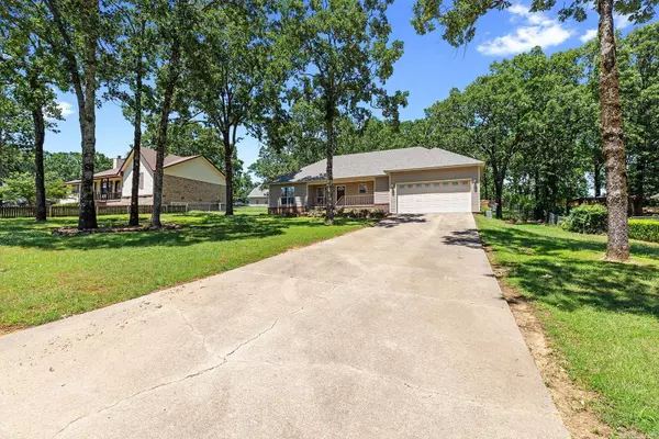 24 Sun Valley Drive, Cabot, AR 72023