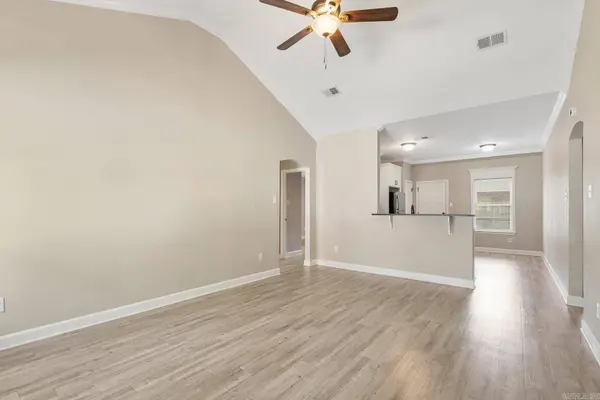 15 Woodhaven Drive, Cabot, AR 72023