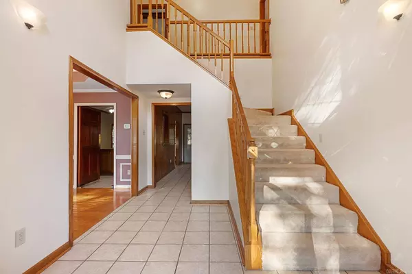 8 Edgewater Cove, Maumelle, AR 72113