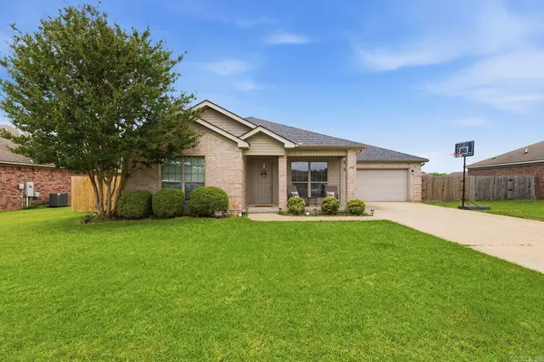 2417 Canterbury Court, Cabot, AR 72023
