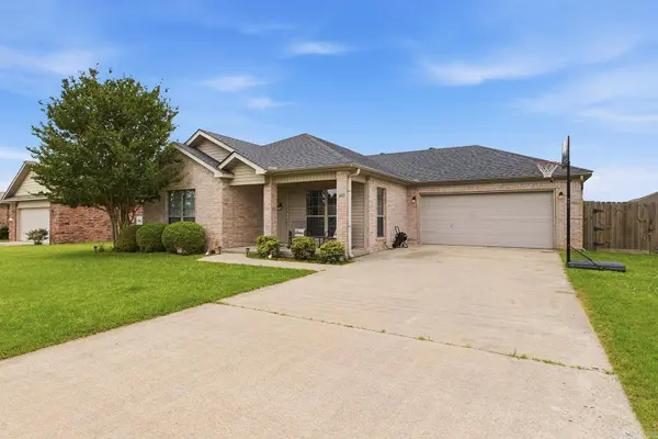 2417 Canterbury Court, Cabot, AR 72023