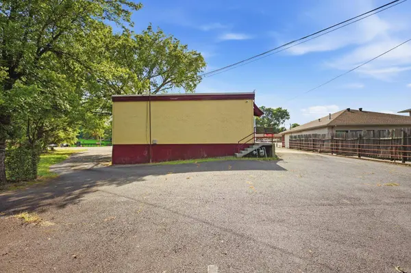 1601 S University Avenue, Little Rock, AR 72204