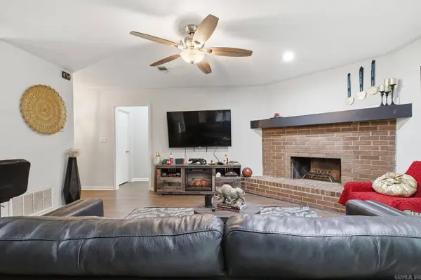 19 Creekridge Circle, Sherwood, AR 72120