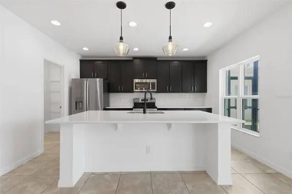652 SAMUEL PL, Davenport, FL 33837
