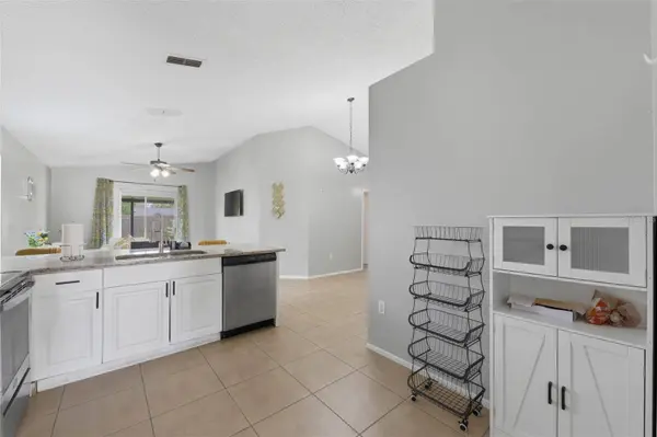 5230 FLORIDA HOLLY DR, Orlando, FL 32811