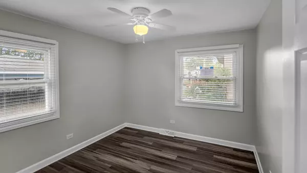 Steger, IL 60475-1143,3216 Butler Ave