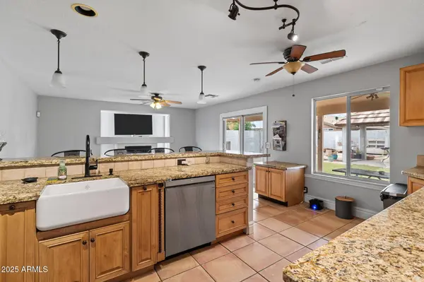 2535 E CAMELLIA Drive, Gilbert, AZ 85296