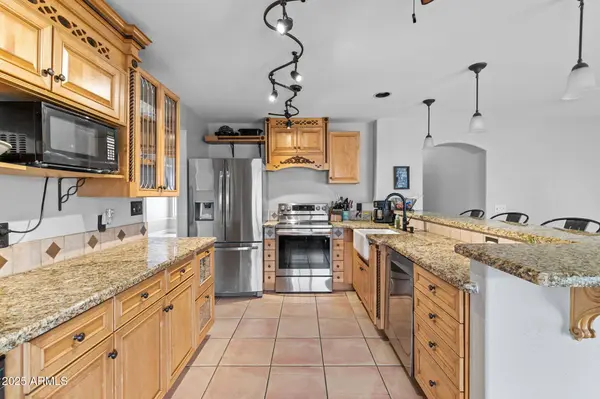 2535 E CAMELLIA Drive, Gilbert, AZ 85296