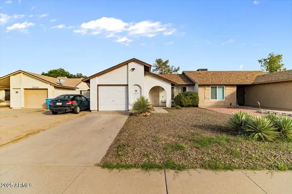 3004 W IRMA Lane, Phoenix, AZ 85027