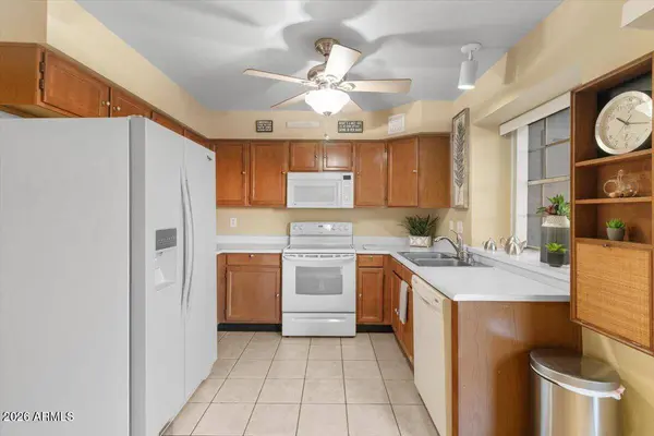 7905 W THUNDERBIRD Road #285, Peoria, AZ 85381