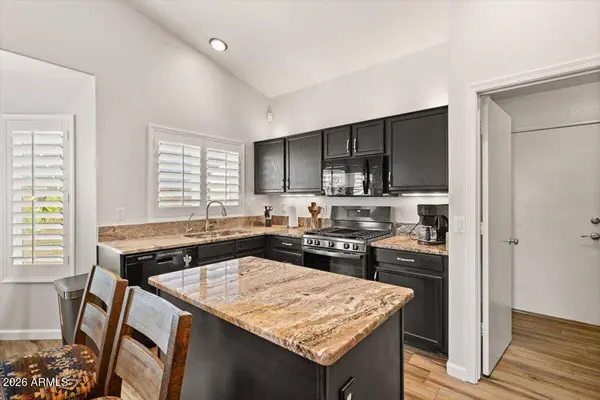 8775 W LOCKLAND Court, Peoria, AZ 85382