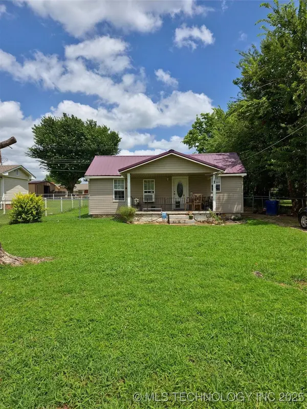 322 N Skinner AVE, Drumright, OK 74030