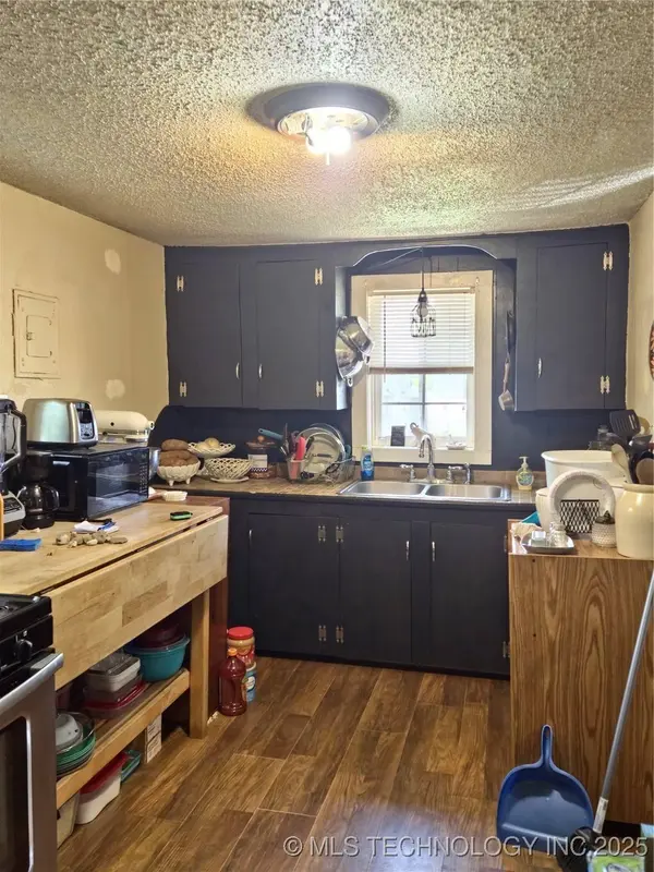 322 N Skinner AVE, Drumright, OK 74030
