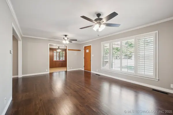 843 E 4th, Cushing, OK 74023