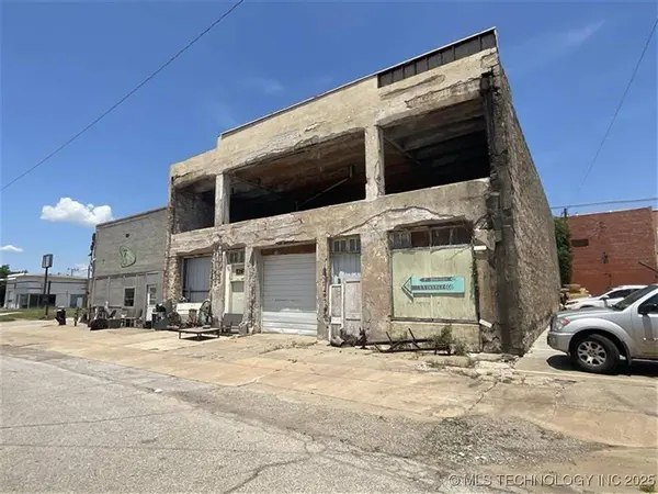 124 W Moses, Cushing, OK 74023