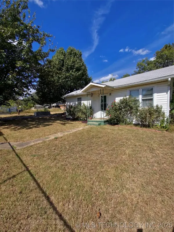 616 E Cherry ST, Cushing, OK 74023