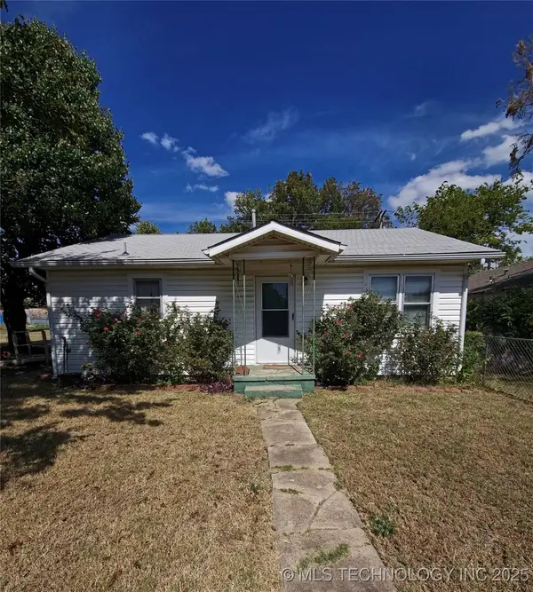 616 E Cherry ST, Cushing, OK 74023