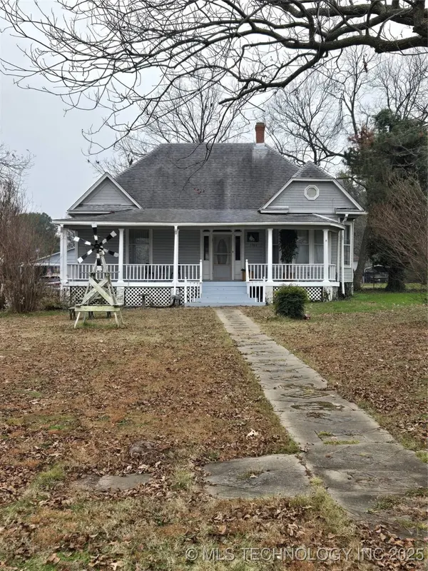 1308 SE 7th ST N, Wagoner, OK 74467