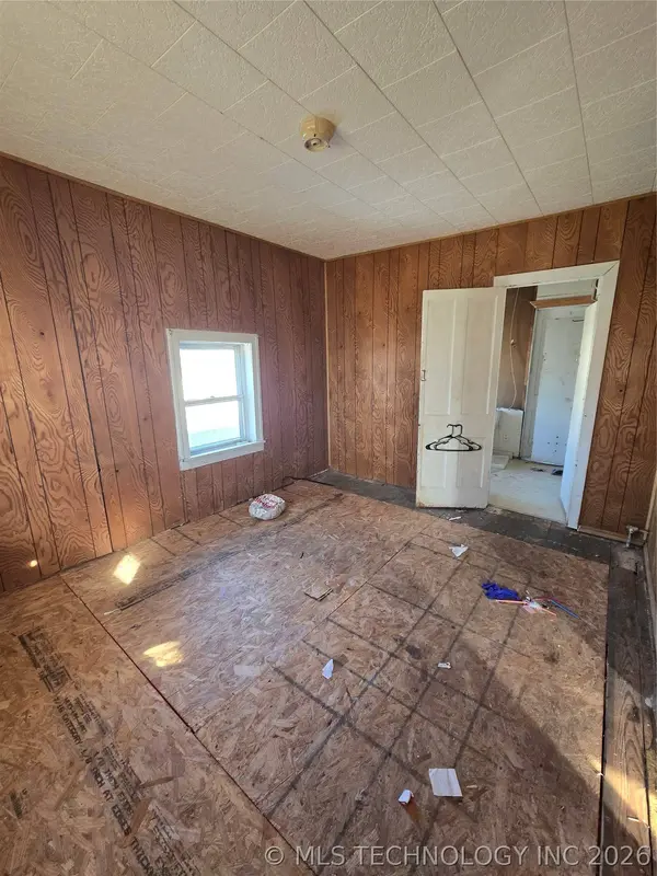 106 W Greenlee, Cushing, OK 74023