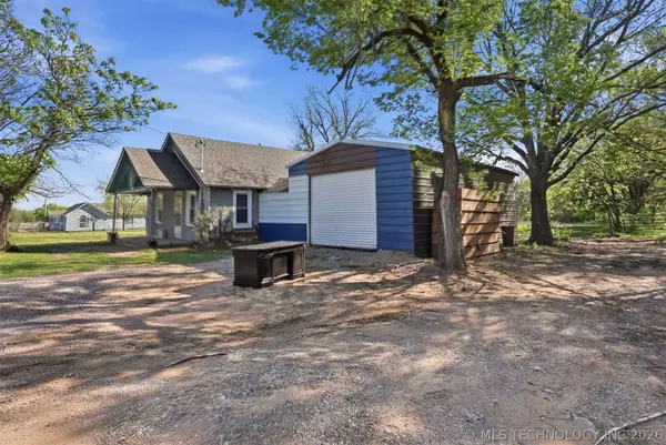 2131 N Edgewood CIR, Cushing, OK 74023