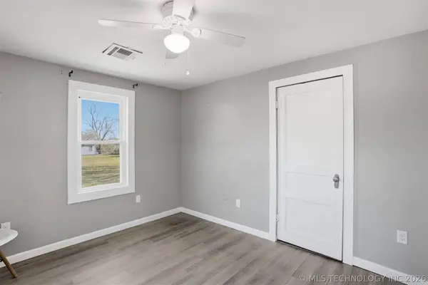 2131 N Edgewood CIR, Cushing, OK 74023
