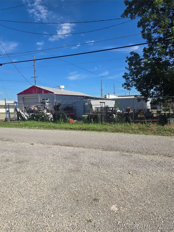 501 E Main, Cushing, OK 74023