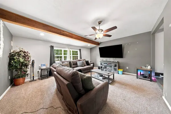 1408 E Cherry ST E, Cushing, OK 74023