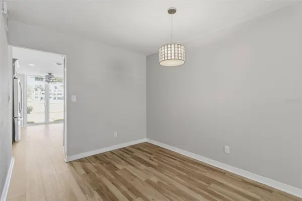4895 BAY ST NE #110, St Petersburg, FL 33703